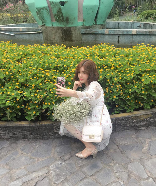 bestie hau truong chup anh cua sao Viet