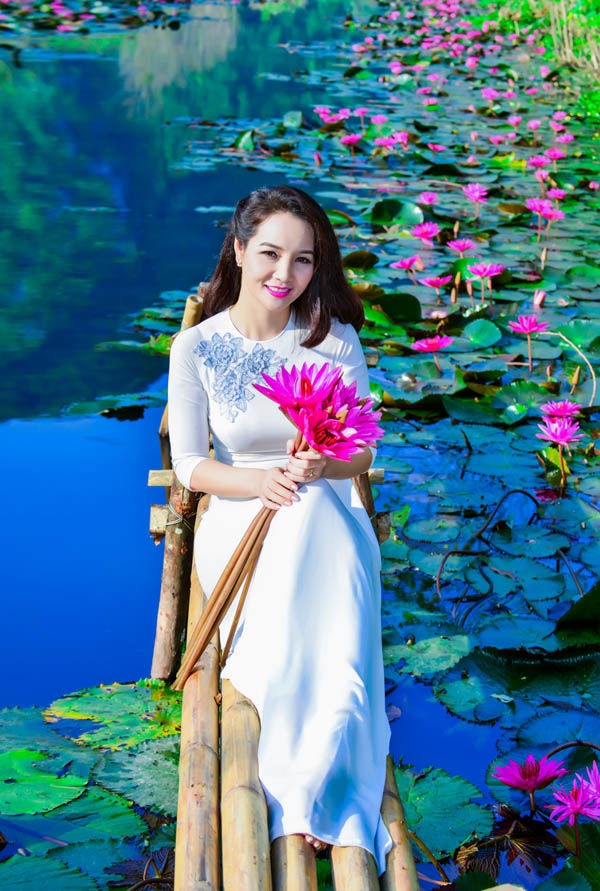 bestie mi nhan Vbiz cung tuoi 19