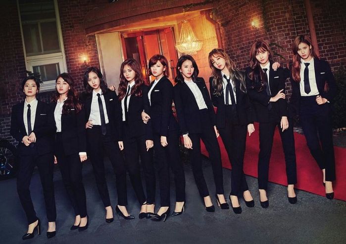 bestie idol nu dien suit