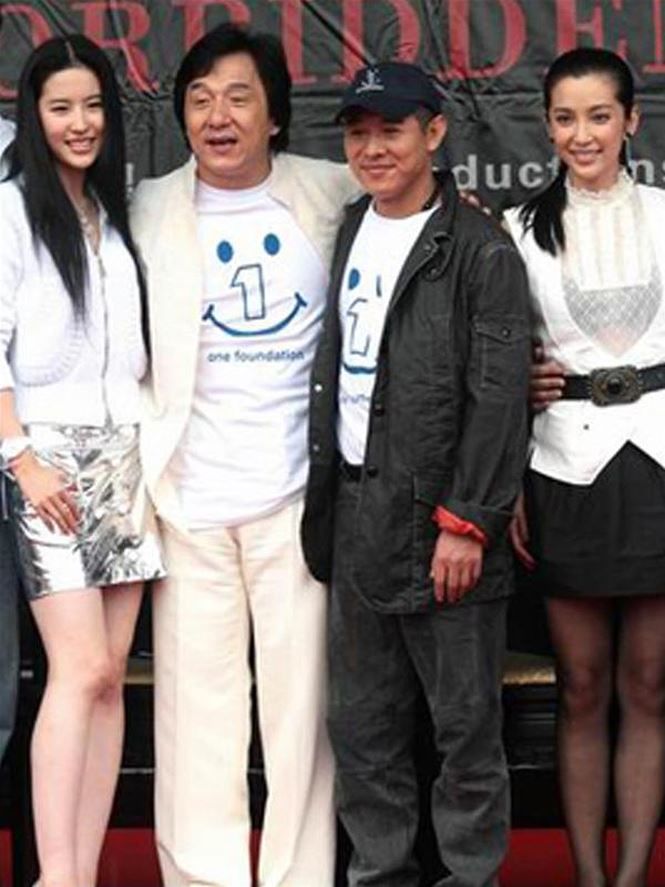 bestie sao nam thap be