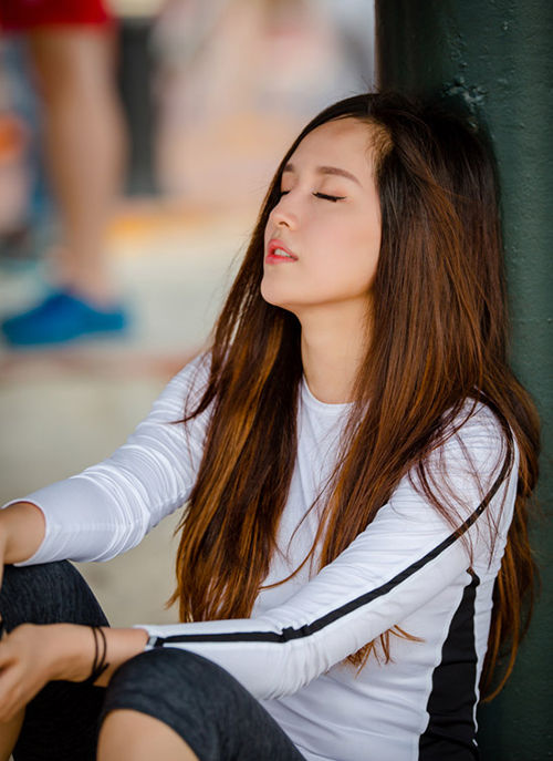 Bestie - Khoanh khac sao Viet ngu gat vi met moi voi lich quay day đac