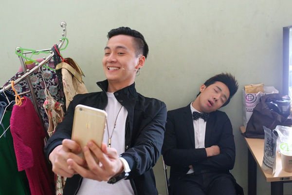 Bestie - Khoanh khac sao Viet ngu gat vi met moi voi lich quay day đac