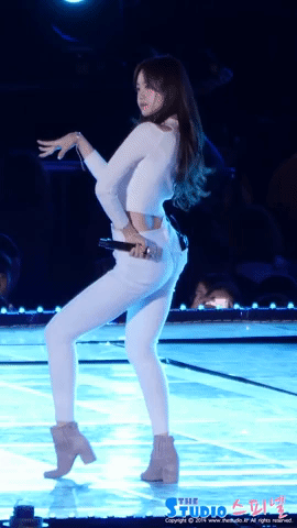 bestie loat-my-nhan-kpop-mac-do-bo-sat-ke-lep-kep-nguoi-nong-bong