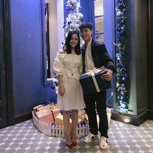 bestie nua kia hotgirl cua sao bong da tre Viet