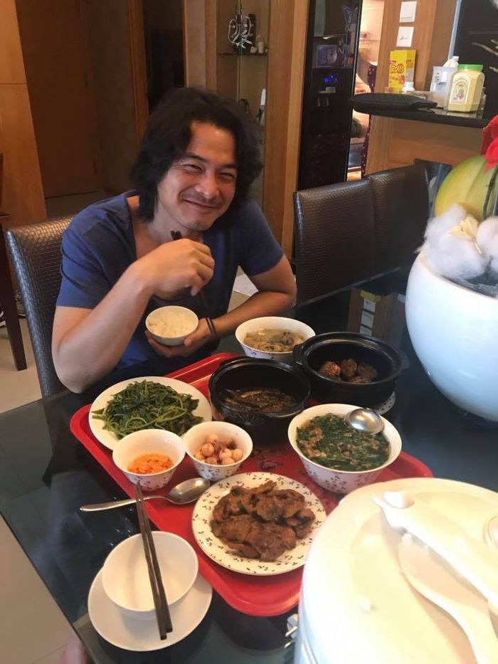 Bestie -Nhan sac co phan xuong doc cua cac "soai ca" showbiz Viet mot thoi.