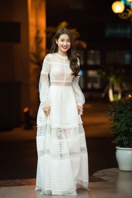 Bestie - Nhung my nhan tuong nhu hoan hao nhat showbiz lai vat va timdo che khuyet diem