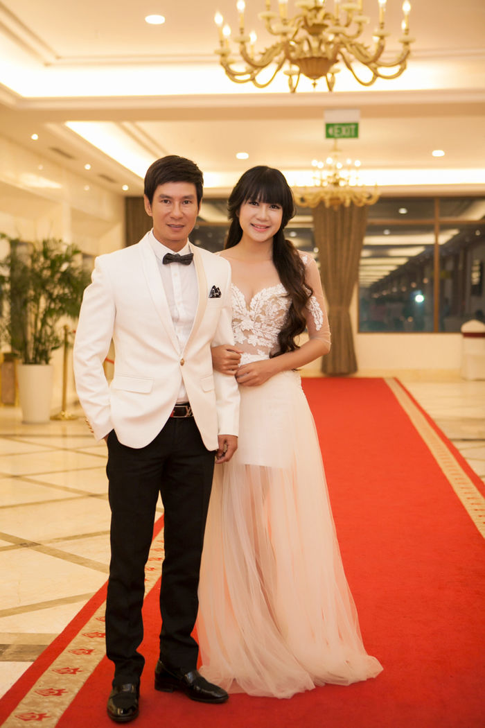 bestie sao Viet choi troi khi du dam cuoi