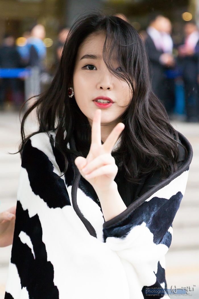 bestie Sao Hàn sở hữu nhan sắc tuyệt trần: người thông minh, người "não ngắn"