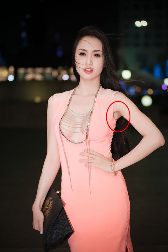 bestie sao Viet lo seo nang nguc