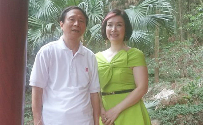 bestie sau-30-nam-dang-quang-cuoc-song-hoa-hau-bui-bich-phuong-ra-sao