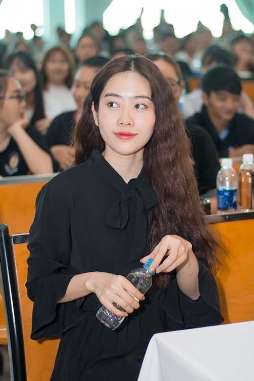 bestie sau-on-ao-chuyen-tinh-cam-gia-cat-xe-cua-nam-em-da-tang-cao-chong-mat