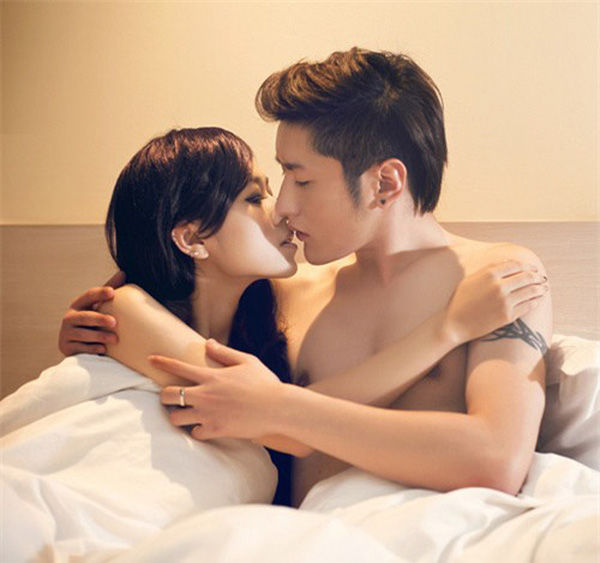 bestie cac cap doi thuong lam gi vao moi buoi sang