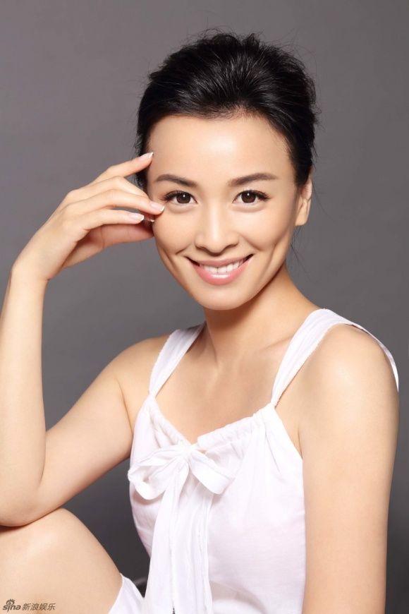 bestie sao Hoa ngu sinh con
