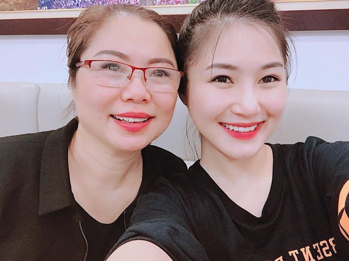 bestie nhung ba me mi nhan cua sao Viet 16