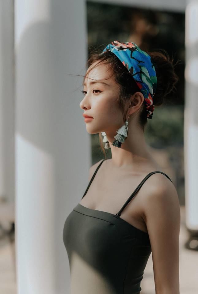 bestie cach khoe vong 1 goi cam cua sao Viet 11