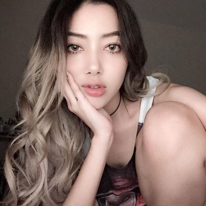 bestie 6 hot girl Việt có thân hình và phong cách thời trang cực nóng bỏng