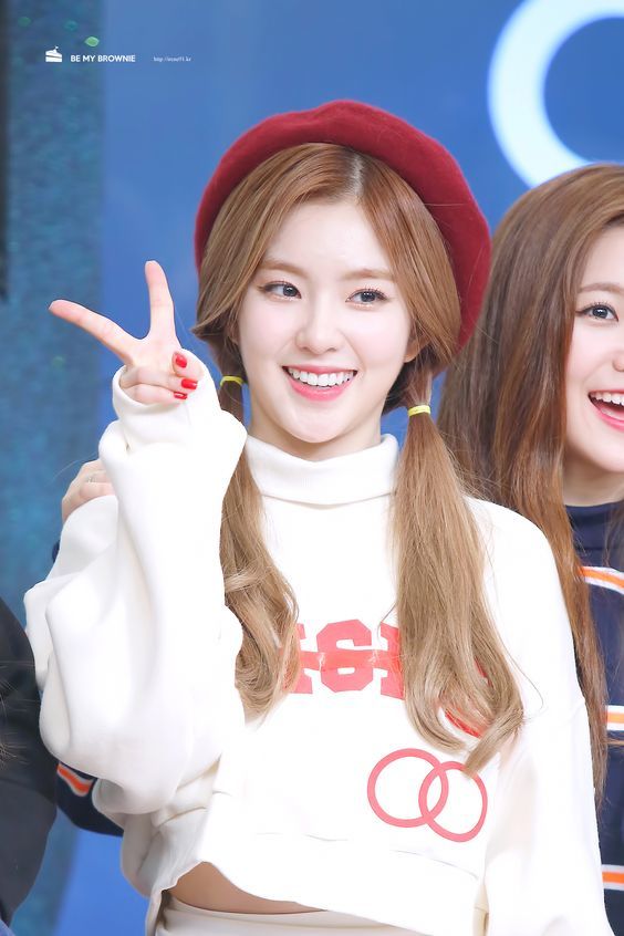 bestie mac do tre ra nhu sao Han 22