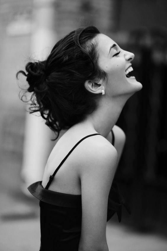bestie bật mí tính cách qua nụ cười