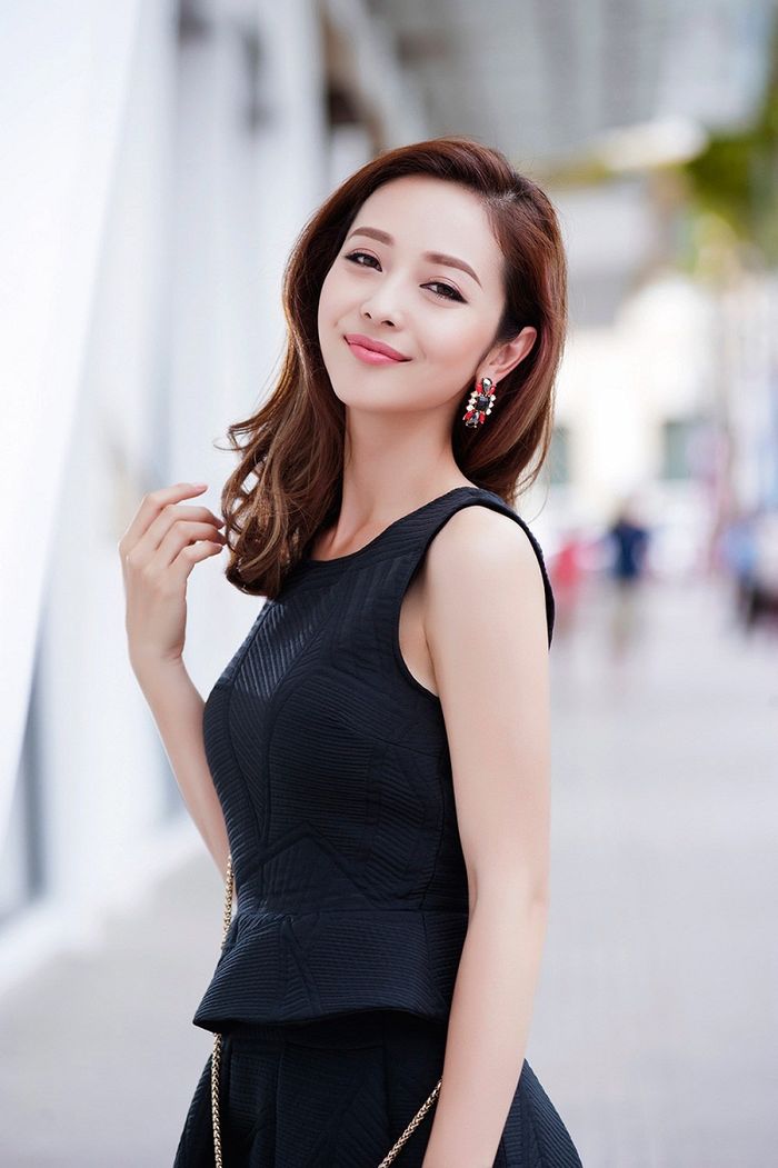 Ai bảo sinh con xong sẽ bị sồ sề, cứ nhìn dàn mỹ nhân Vbiz này thì rõ