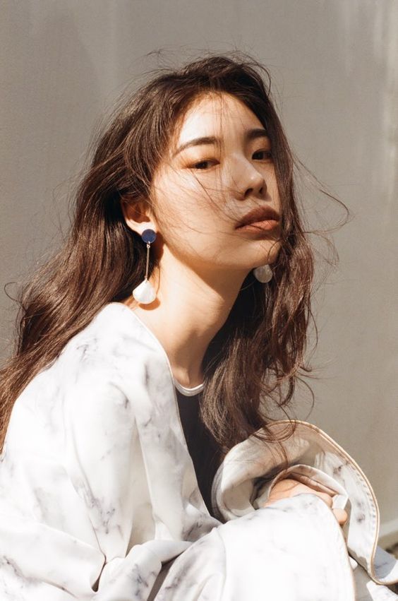 Bestei - Tuyet chieu chon phu kien cho co nang co guong mạt "hơi to to"