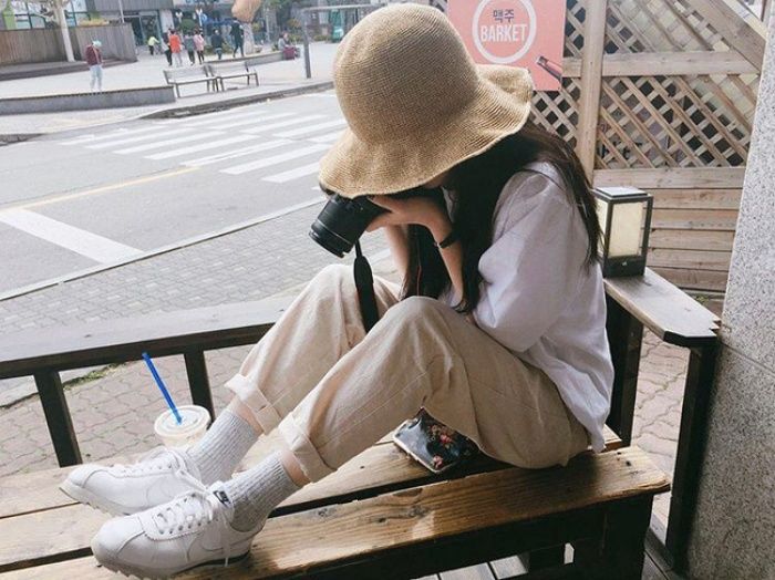 Bestie - Dien trang phuc he chua the goi la dep khi thieu mon phu kien mu coi