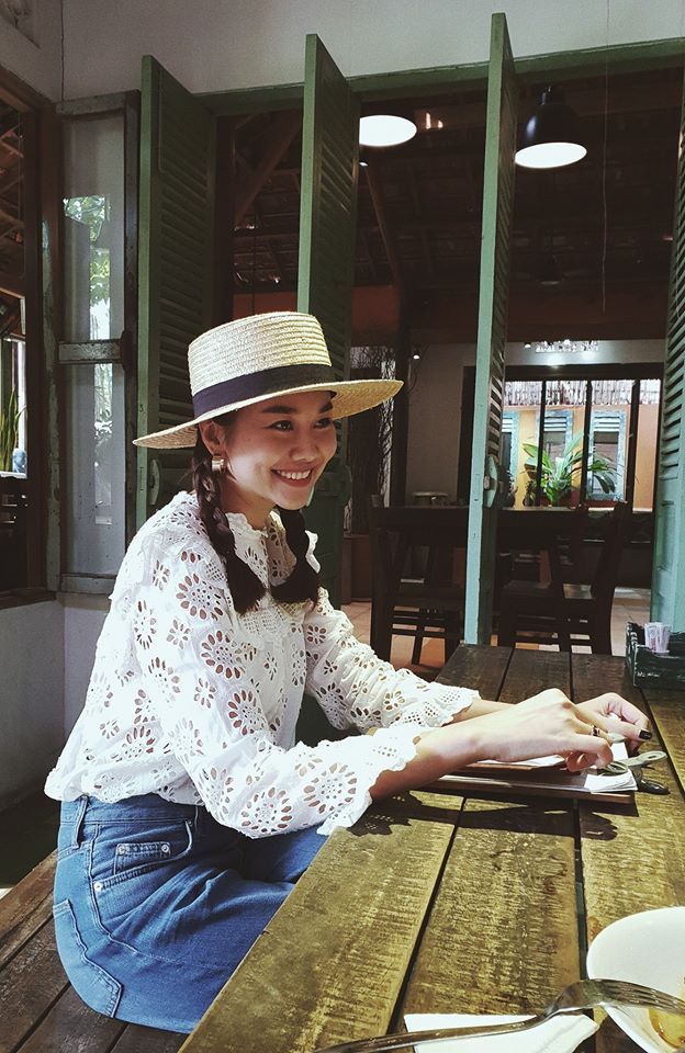 Bestie - Dien trang phuc he chua the goi la dep khi thieu mon phu kien mu coi