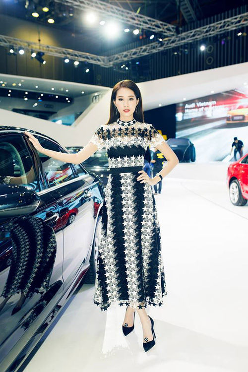 bestie khoi tai san cua cac cap vo chong showbiz viet