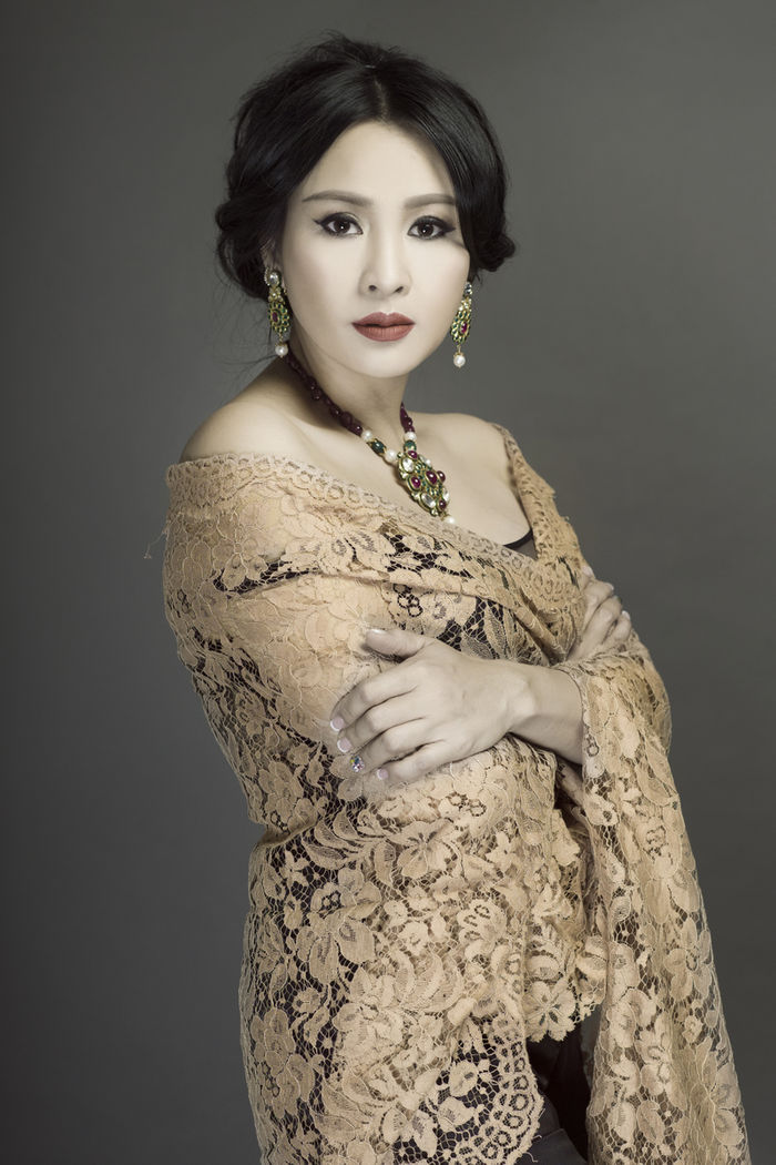 Phát ngôn gây sốc và mảng tối showbiz qua cái nhìn của sao Việt