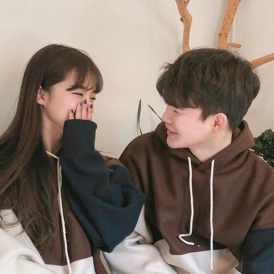 Bạn thấy cặp đôi nào không giống vợ chồng nhất?