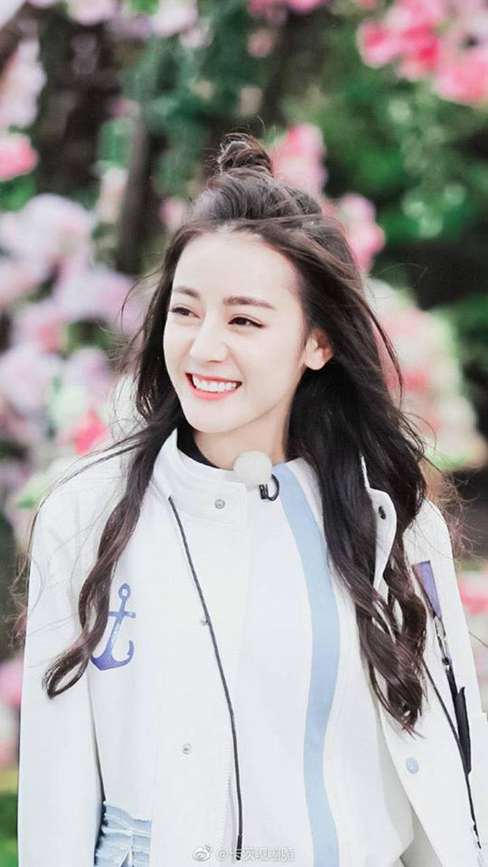 Dat len ban can nhung my nhan dep nhat chau a