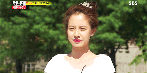 Dat len ban can nhung my nhan dep nhat chau a
