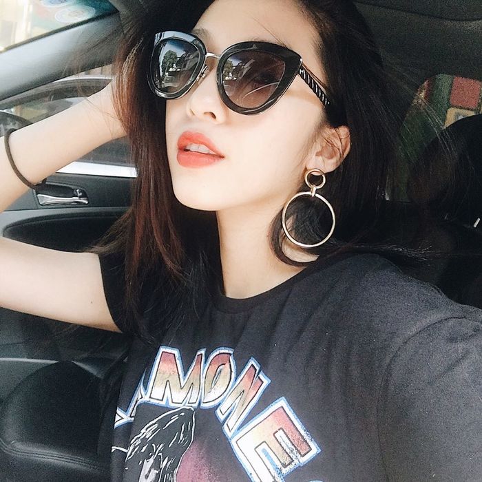 Goc nghieng than thanh cua hot girl ai dinh hon ai