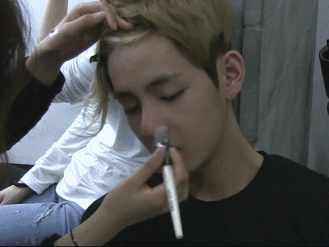 "bestie nhung pha ngu gat cua idol Kpop"