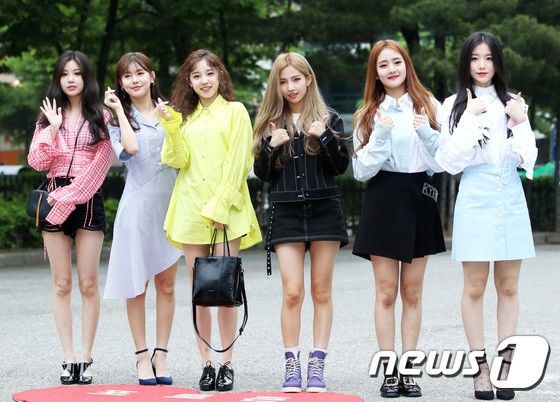 Màn đọ sắc của dàn sao Kpop