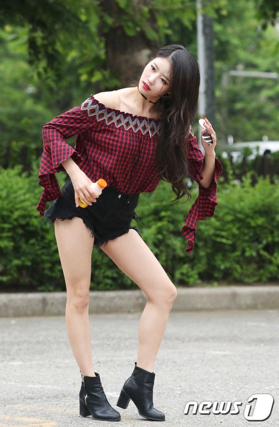 Màn đọ sắc của dàn sao Kpop