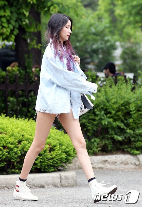 Màn đọ sắc của dàn sao Kpop