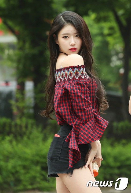 Màn đọ sắc của dàn sao Kpop