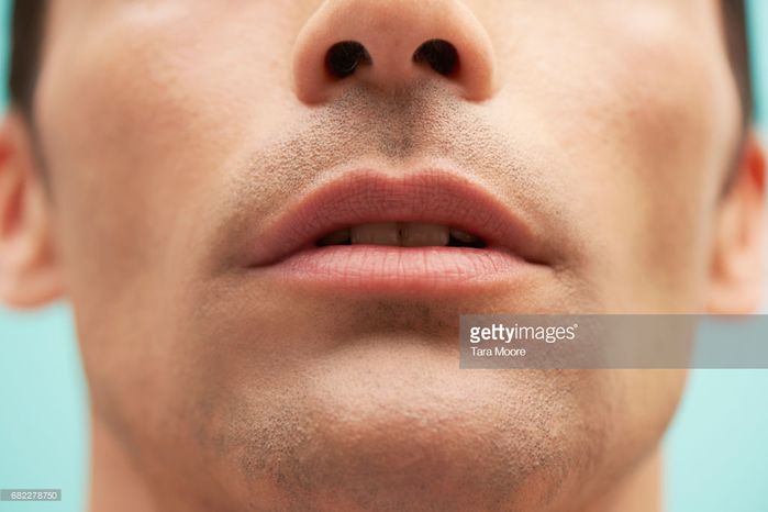 Muốn biết đàn ông chung tình hay lăng nhăng cứ nhìn môi sẽ rõ