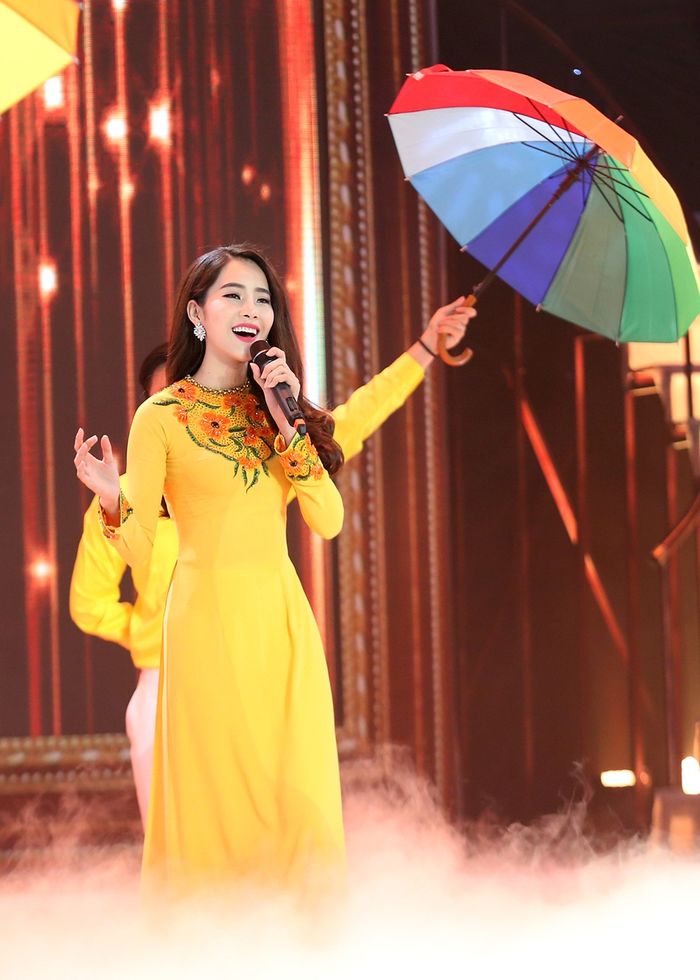 bestie người đẹp Việt công khai thần tượng Sơn Tùng M-TP