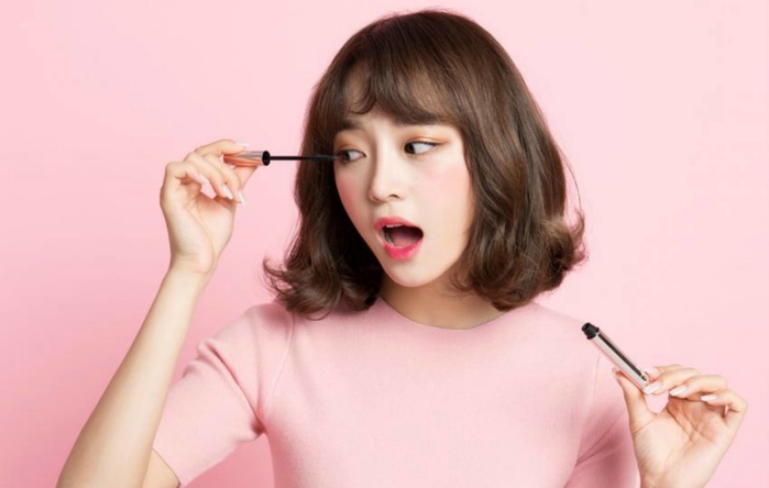 Những chiêu thả thính “bách phát bách trúng”mà con gái phải biết