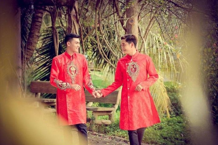 bestie nhung dam cuoi dong tinh gay sot cong dong mang