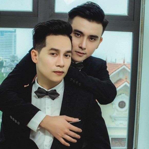 bestie nhung dam cuoi dong tinh gay sot cong dong mang