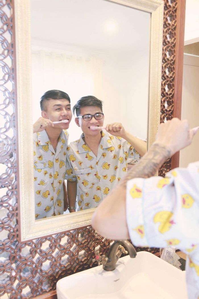 bestie nhung dam cuoi dong tinh gay sot cong dong mang