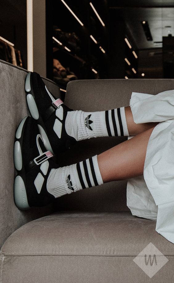 Những đôi chunky sneakers được giới trẻ yêu thích nhất