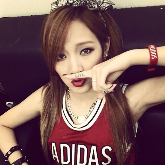 Ý nghĩa những hình xăm bí mật trên cơ thể sao Kpop