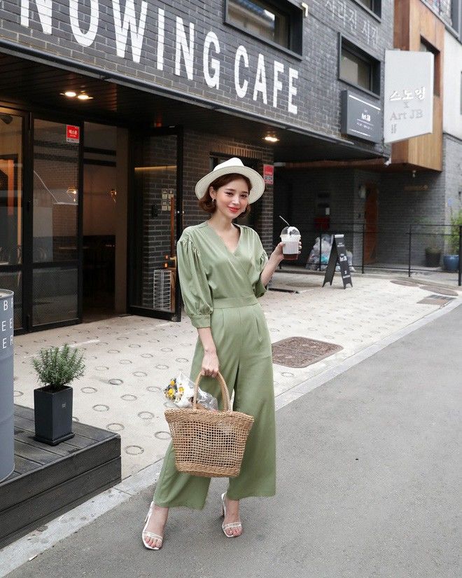 Bestie - Nhung kieu sandals vua hop mot laại vua thoang chan giup ban thoai mai dien he