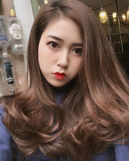 Những kiểu tóc giúp độn cằm Vline cho nàng mặt tròn