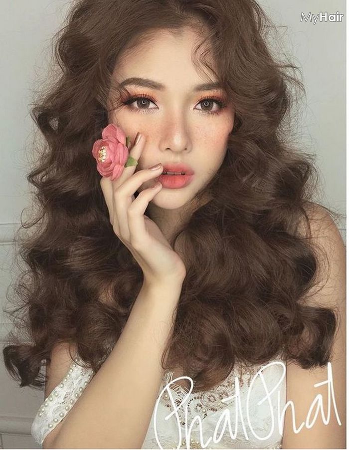 Những kiểu tóc giúp độn cằm Vline cho nàng mặt tròn