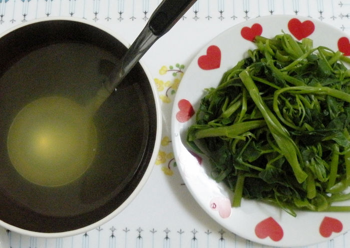Những món canh cây nhà lá vườn vừa mát, bổ vừa giải nhiệt ngày hè