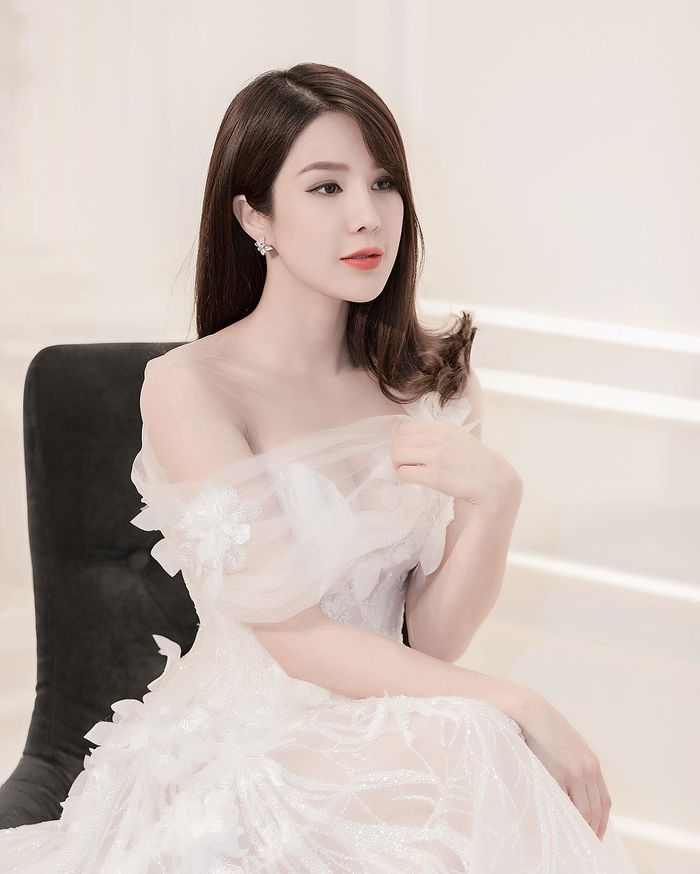 bestie nhung tham hoa tham my viet lay lai duoc nhan sac xinh dep